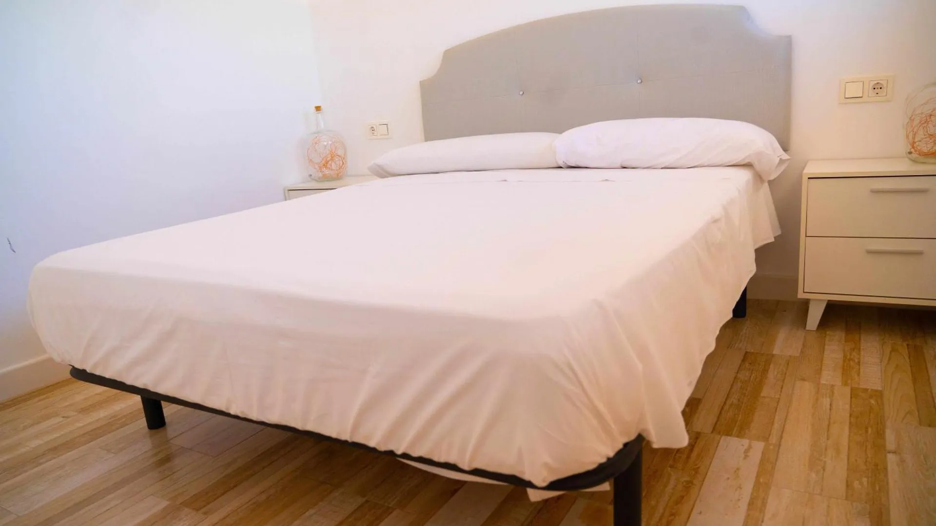 Hostal Paraiso Del Mar Torre Del Mar 0*,