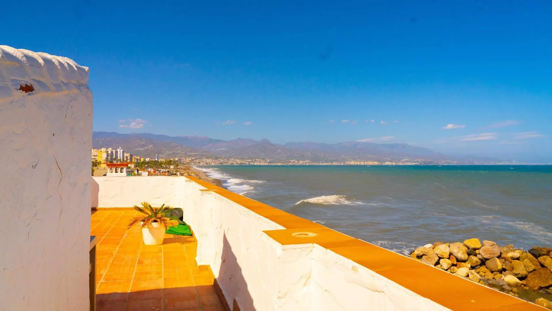Hostal Paraiso Del Mar Torre Del Mar Gasthuis