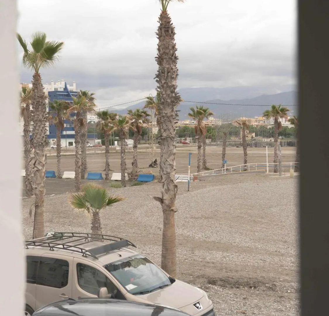 Gasthuis Hostal Paraiso Del Mar Torre Del Mar