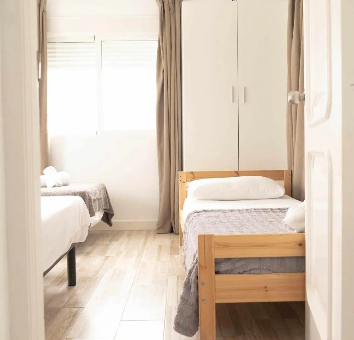 Hostal Paraiso Del Mar Torre Del Mar 0*,