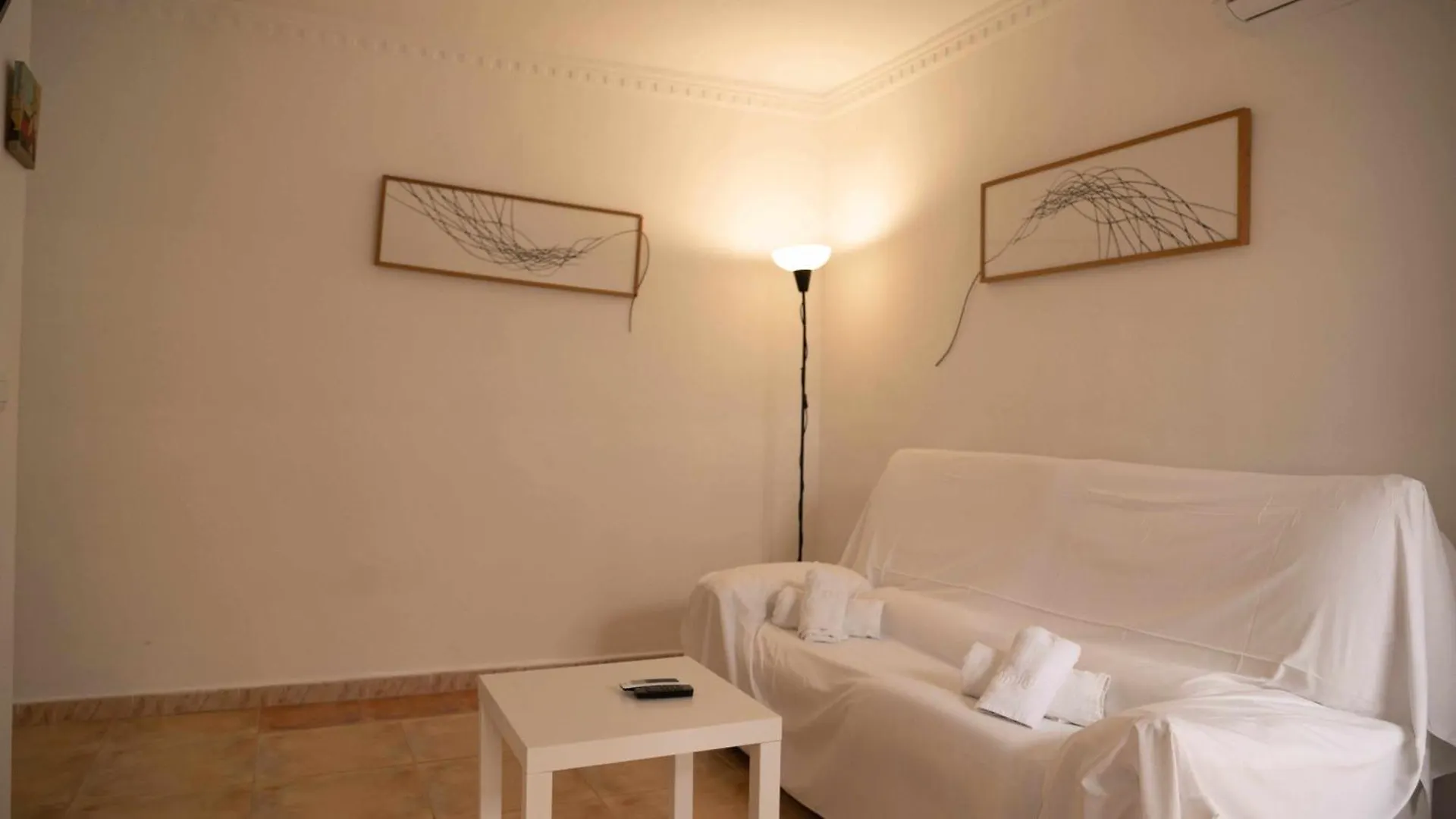Hostal Paraiso Del Mar Torre Del Mar 0*,  Spanje